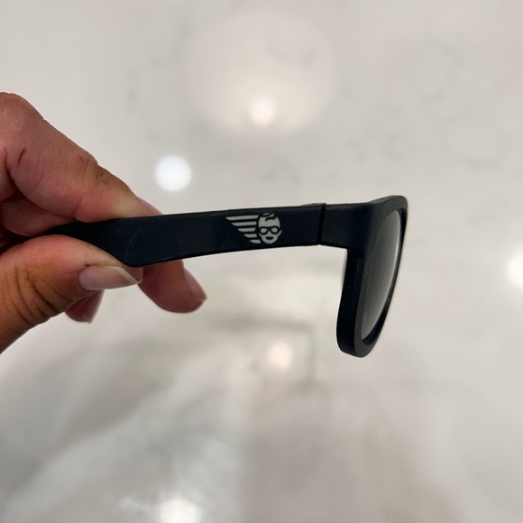 Babiators Aviators Ages 0-2 EUC - Picture 5 of 6